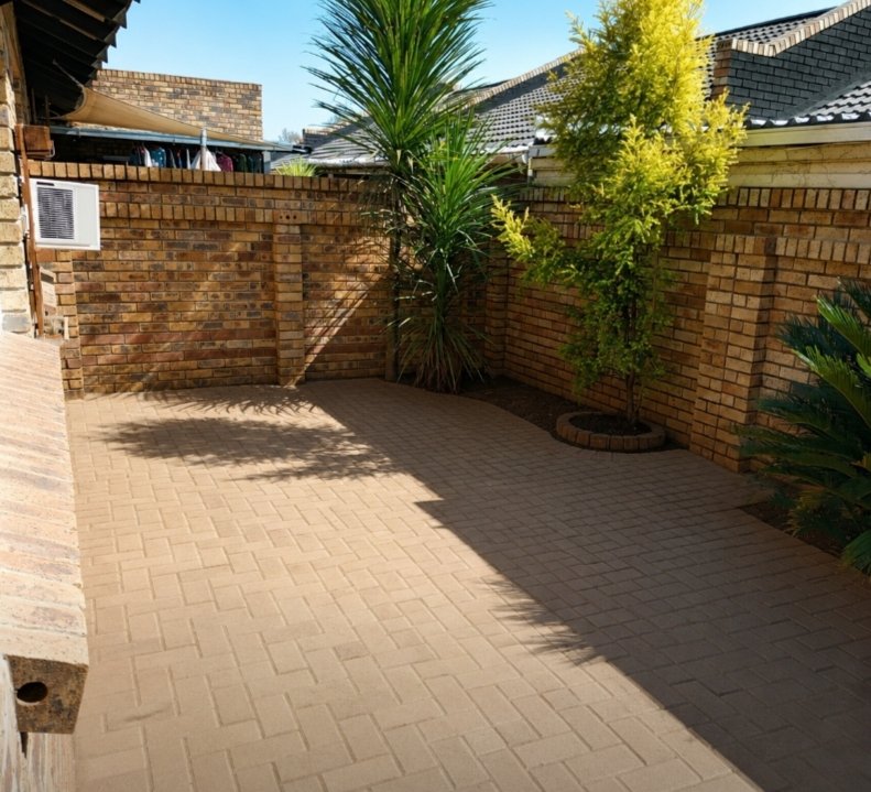 2 Bedroom Property for Sale in Hospitaalpark Free State